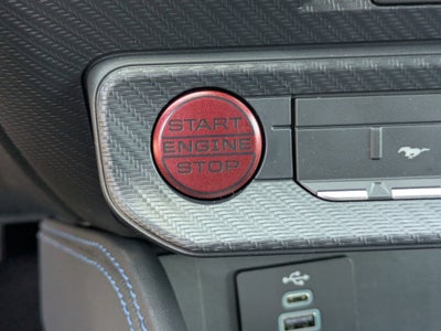 2025 Ford Mustang Dark Horse