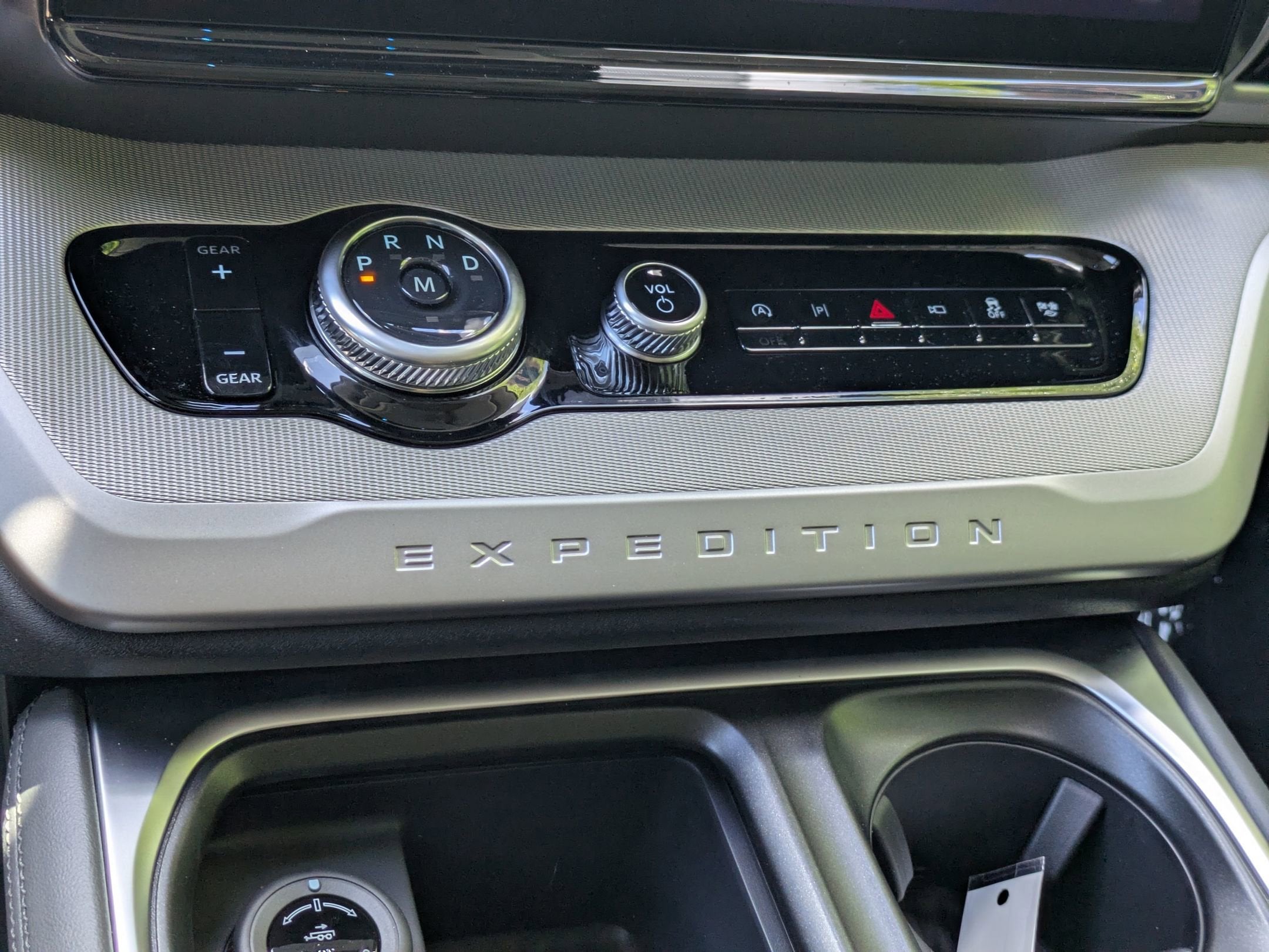 2026 Ford Expedition Active