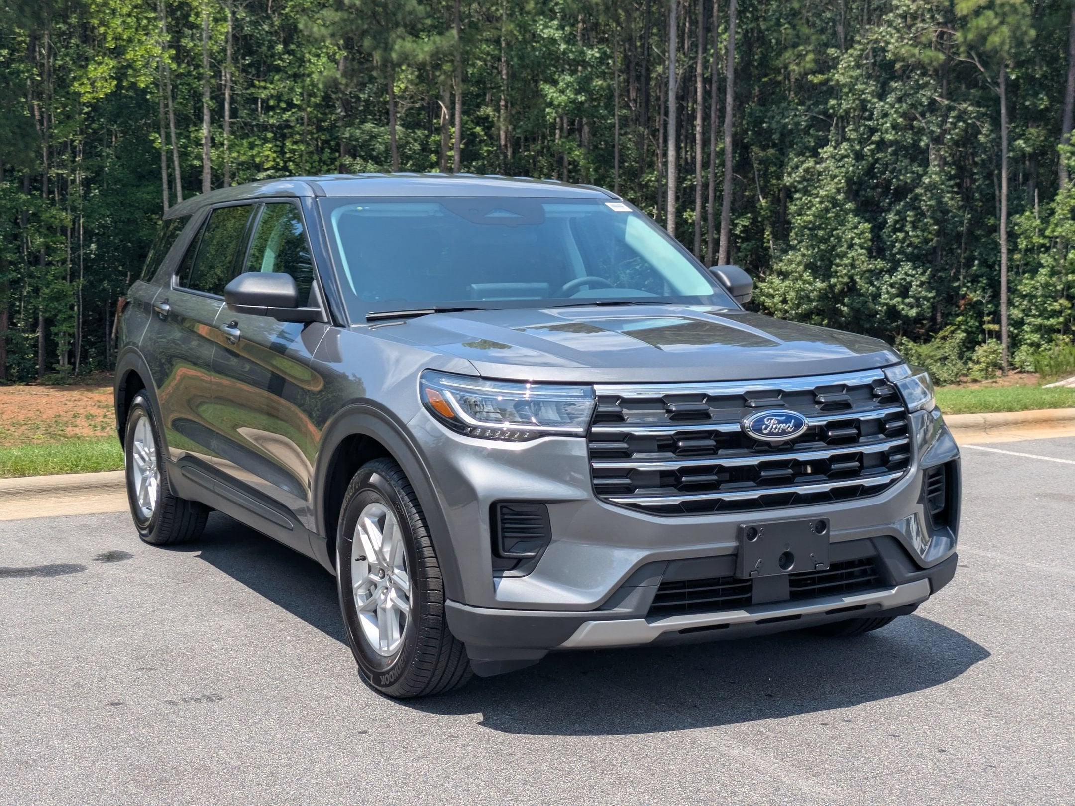 2026 Ford Explorer Active w/100A Pkg
