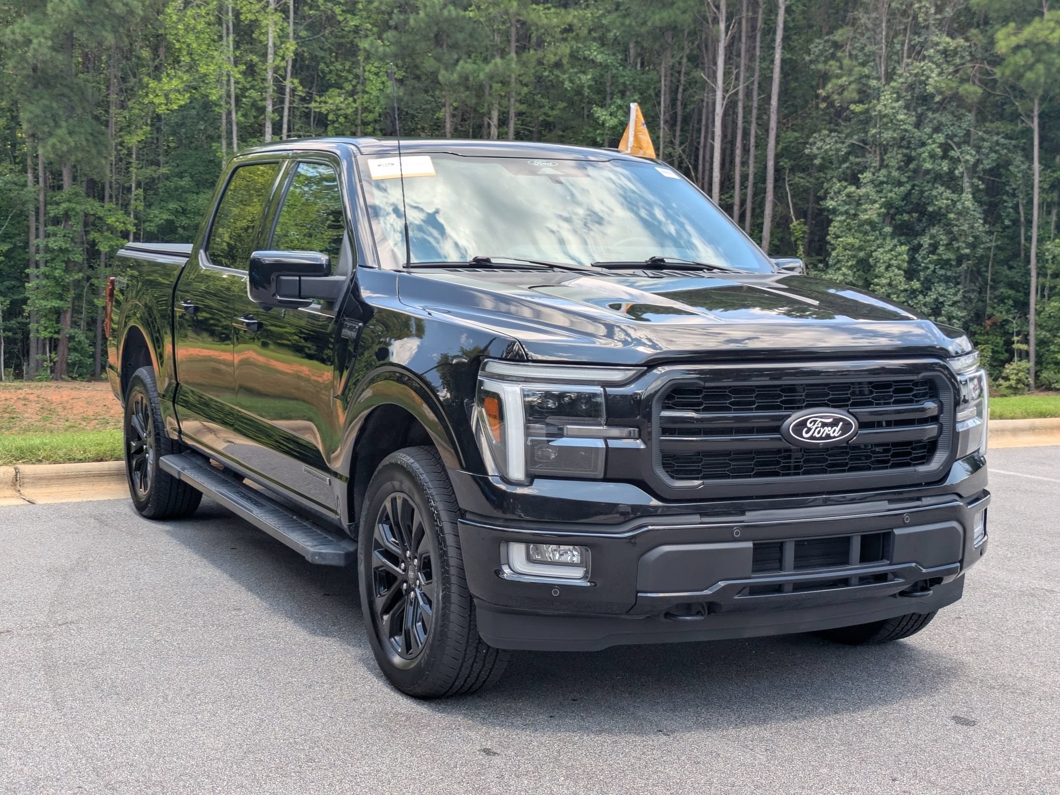 2024 Ford F-150 LARIAT
