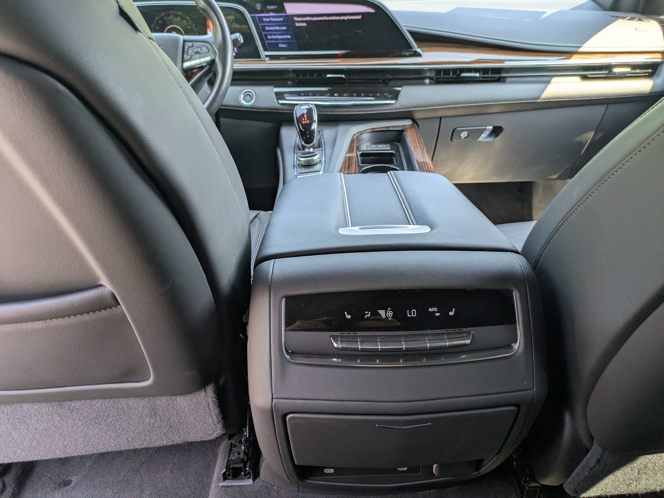 2023 Cadillac Escalade 4WD Premium Luxury