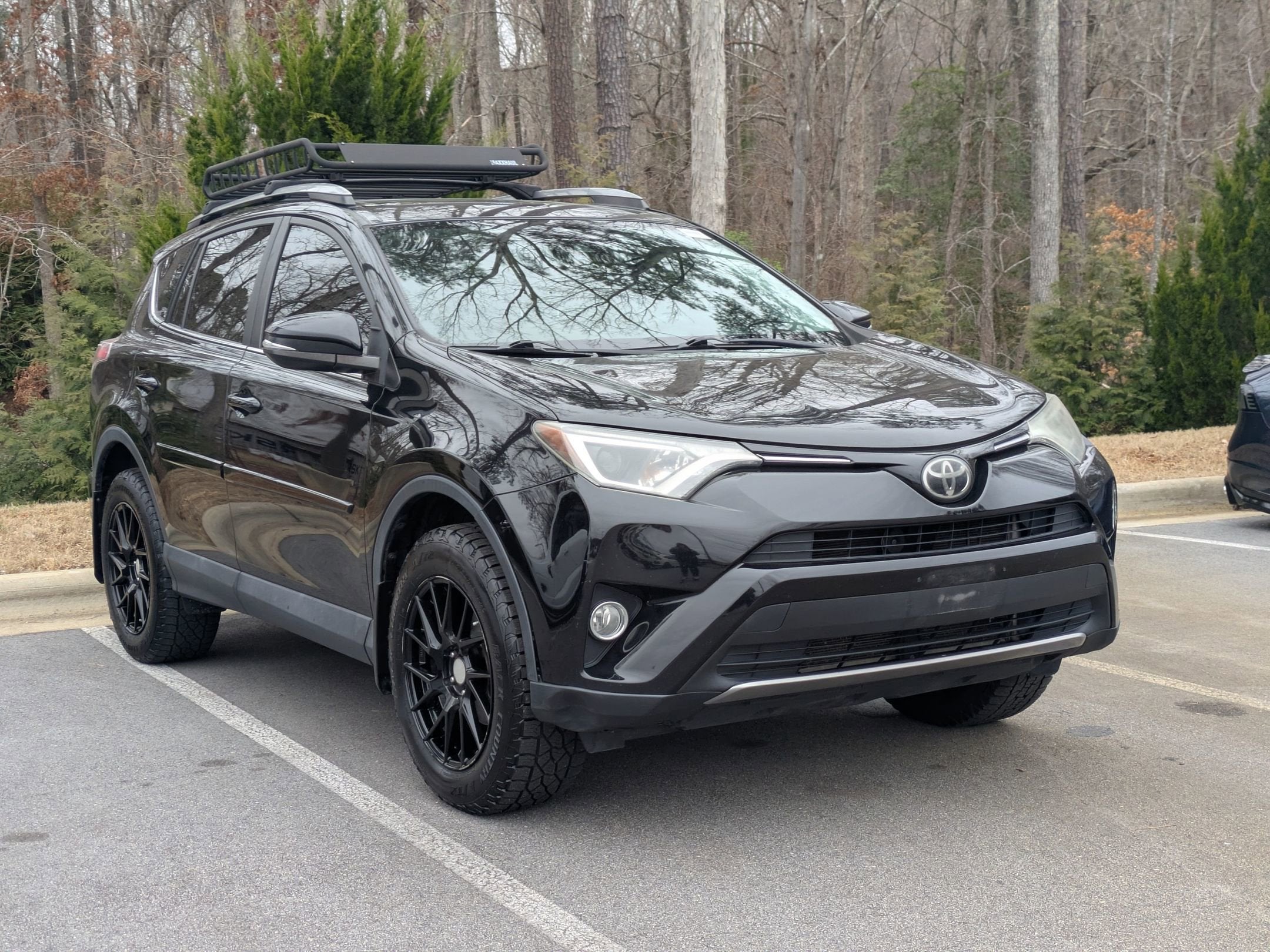 Used 2017 Toyota RAV4 XLE with VIN 2T3RFREV7HW541584 for sale in Fuquay-Varina, NC