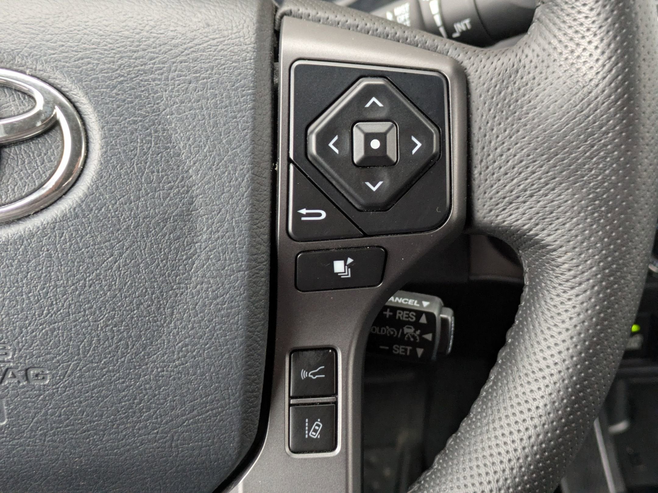 2020 Toyota Tacoma 4WD TRD Off-Road