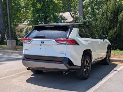 2020 Toyota RAV4 Hybrid XSE