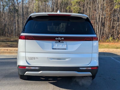 2024 Kia Carnival EX