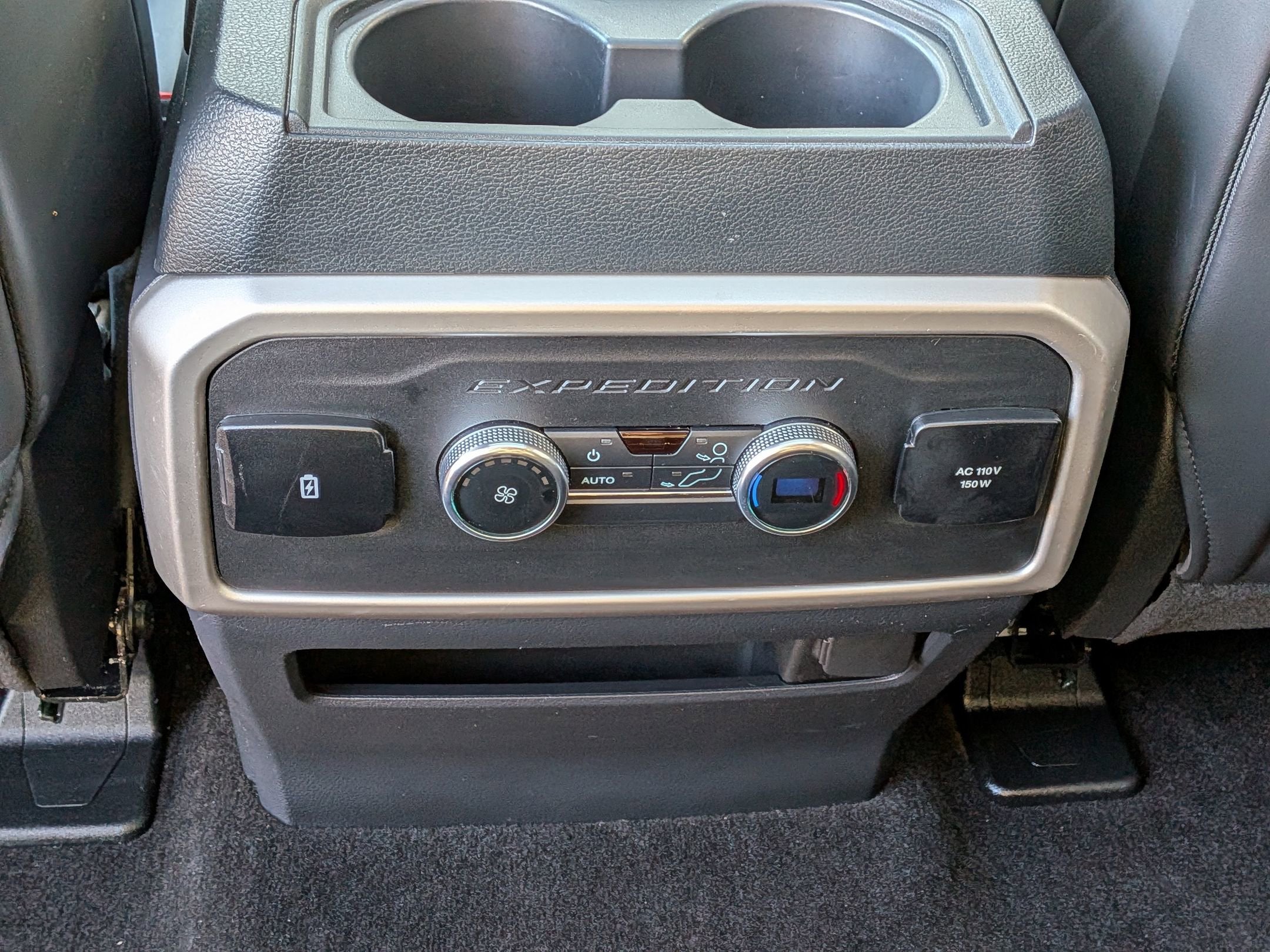 2022 Ford Expedition Max XLT