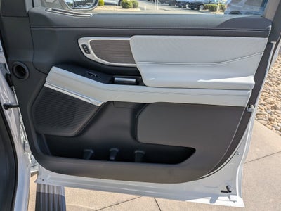 2026 Ford Expedition Platinum