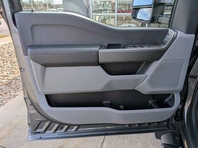 2026 Ford Super Duty F-450 DRW XLT