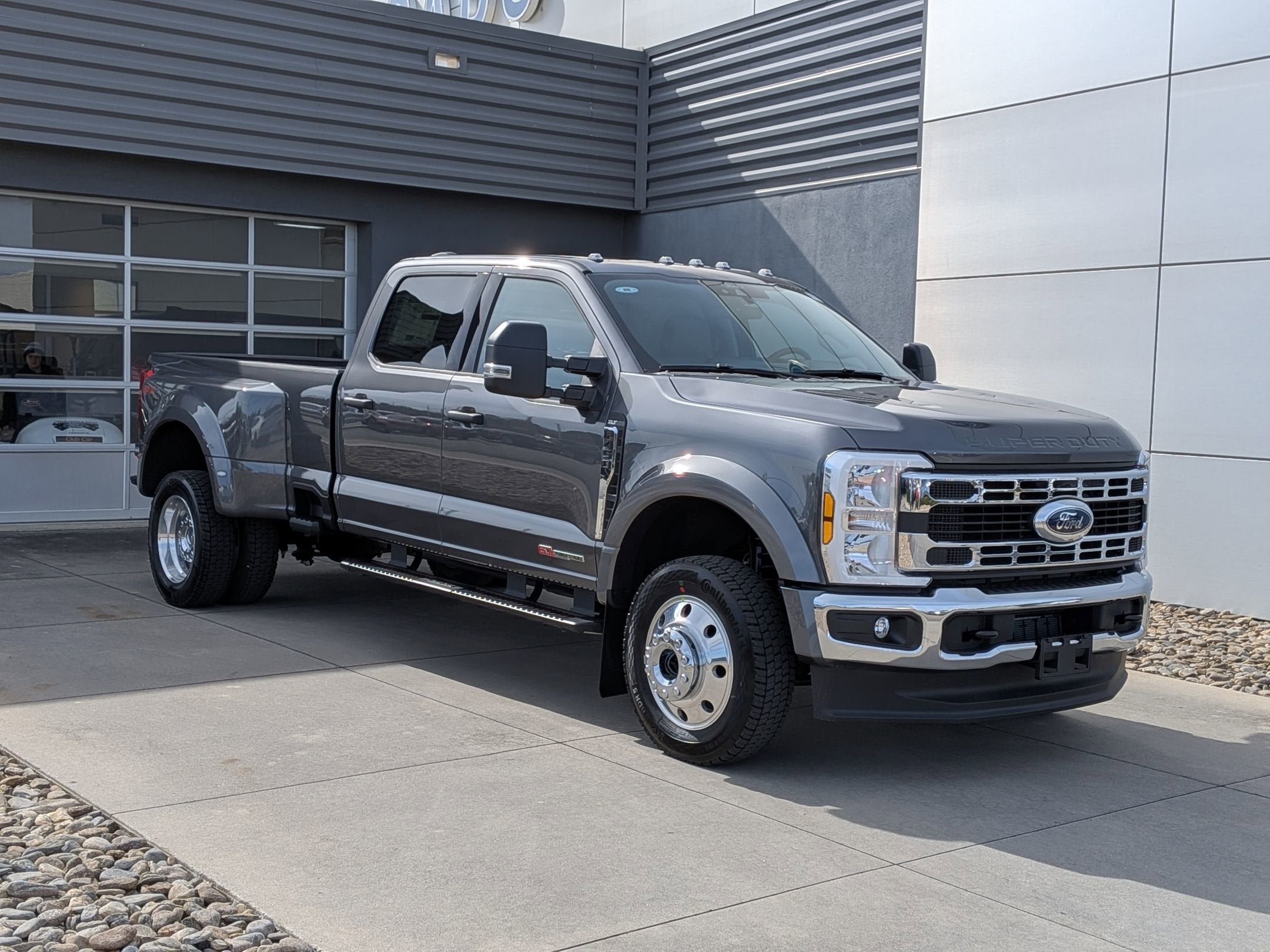 2026 Ford Super Duty F-450 DRW XLT