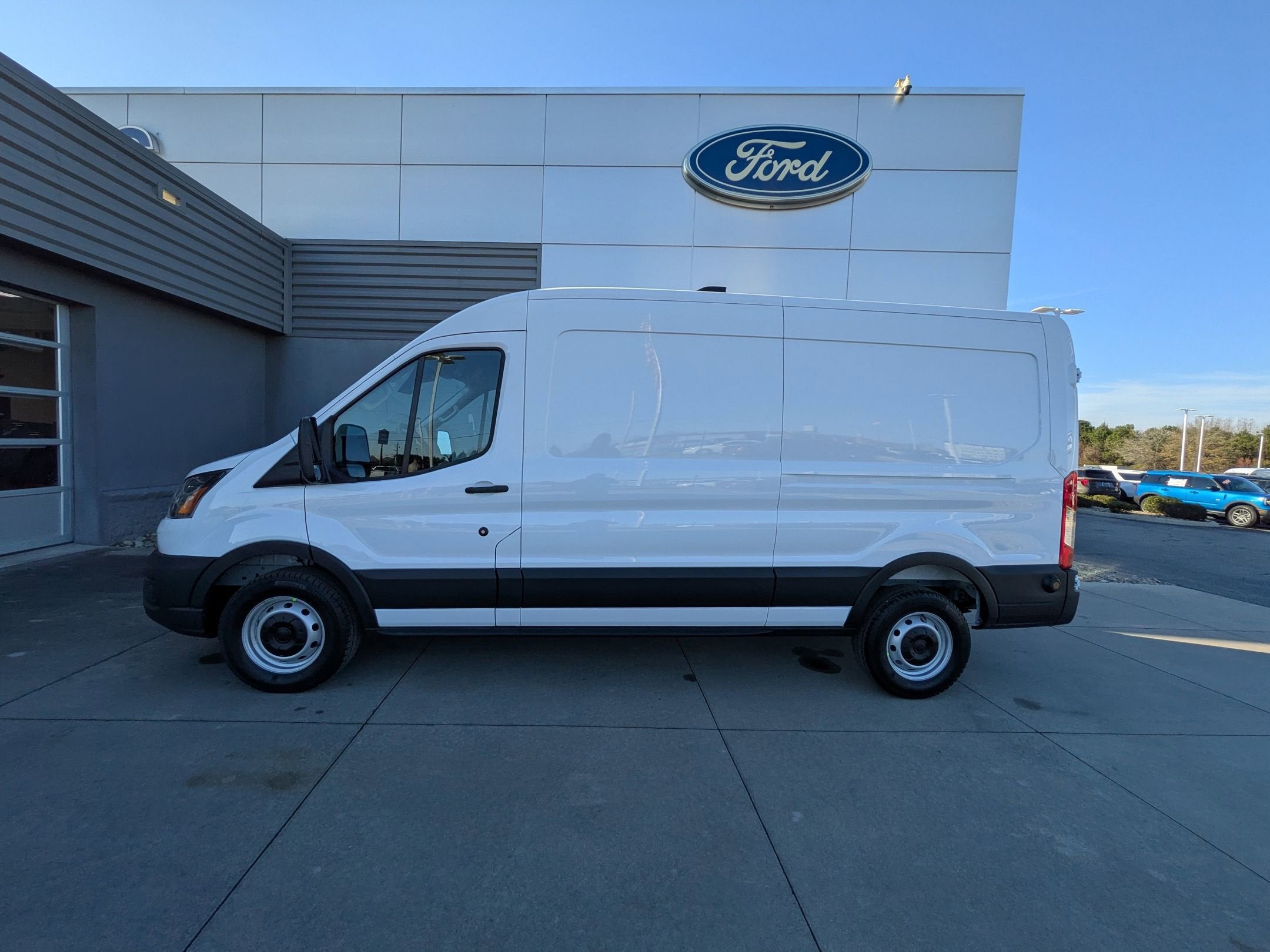 2026 Ford Transit Cargo Van Base