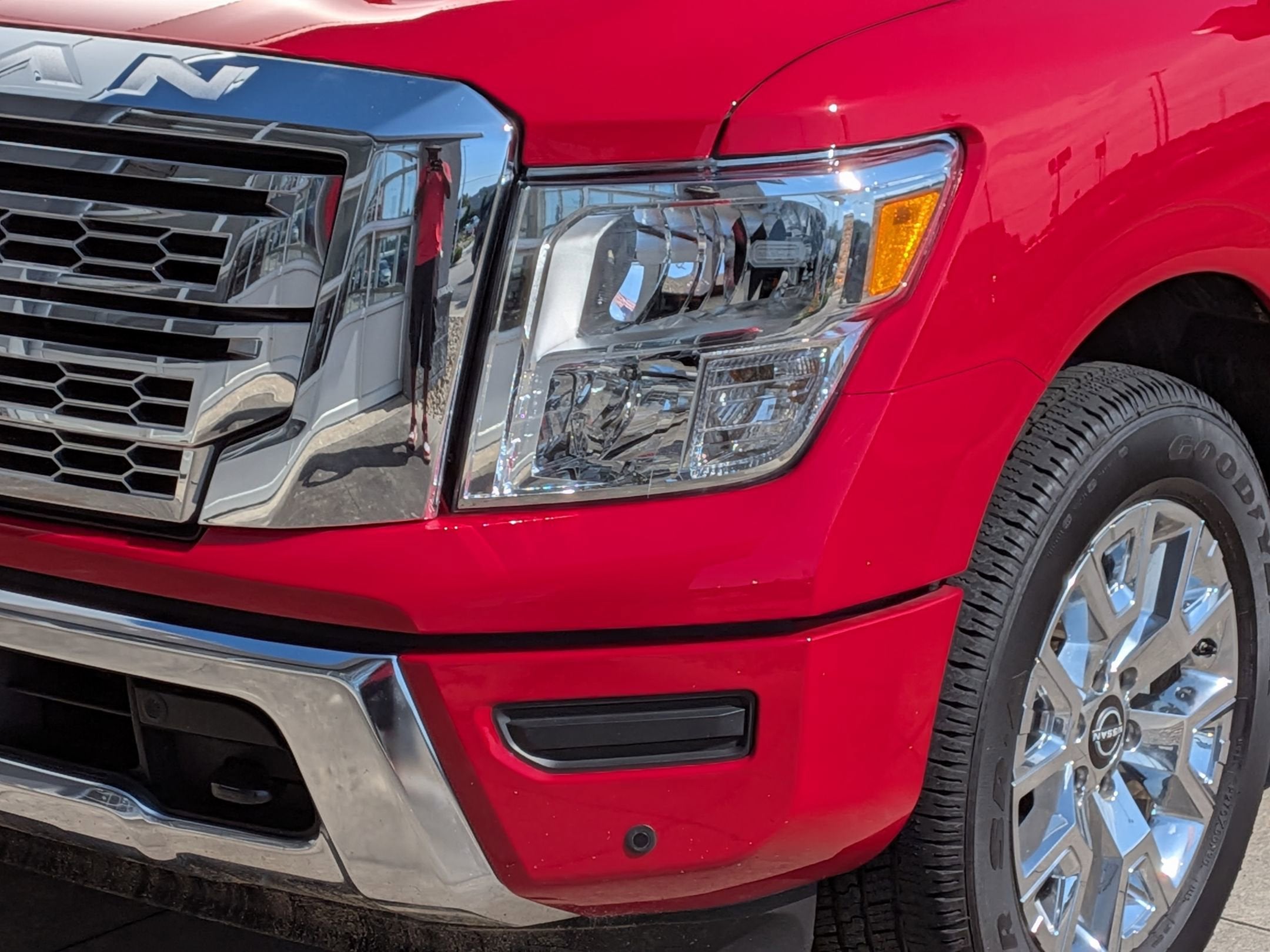 2024 Nissan Titan SV