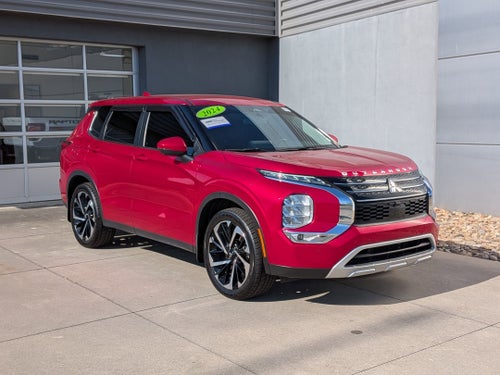 2024 Mitsubishi Outlander SE