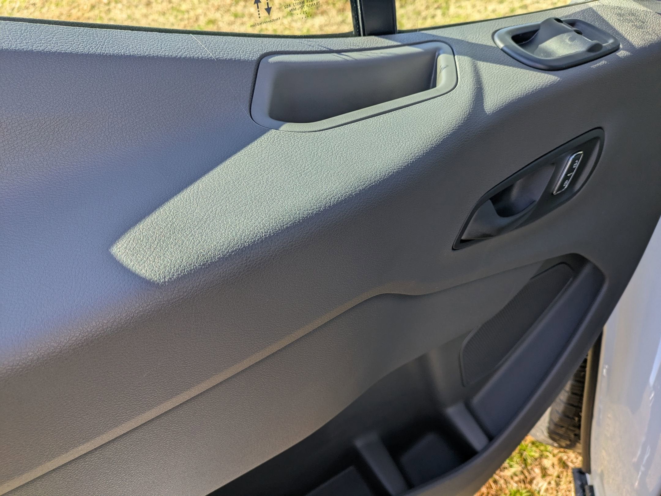 2026 Ford Transit Passenger Wagon XLT