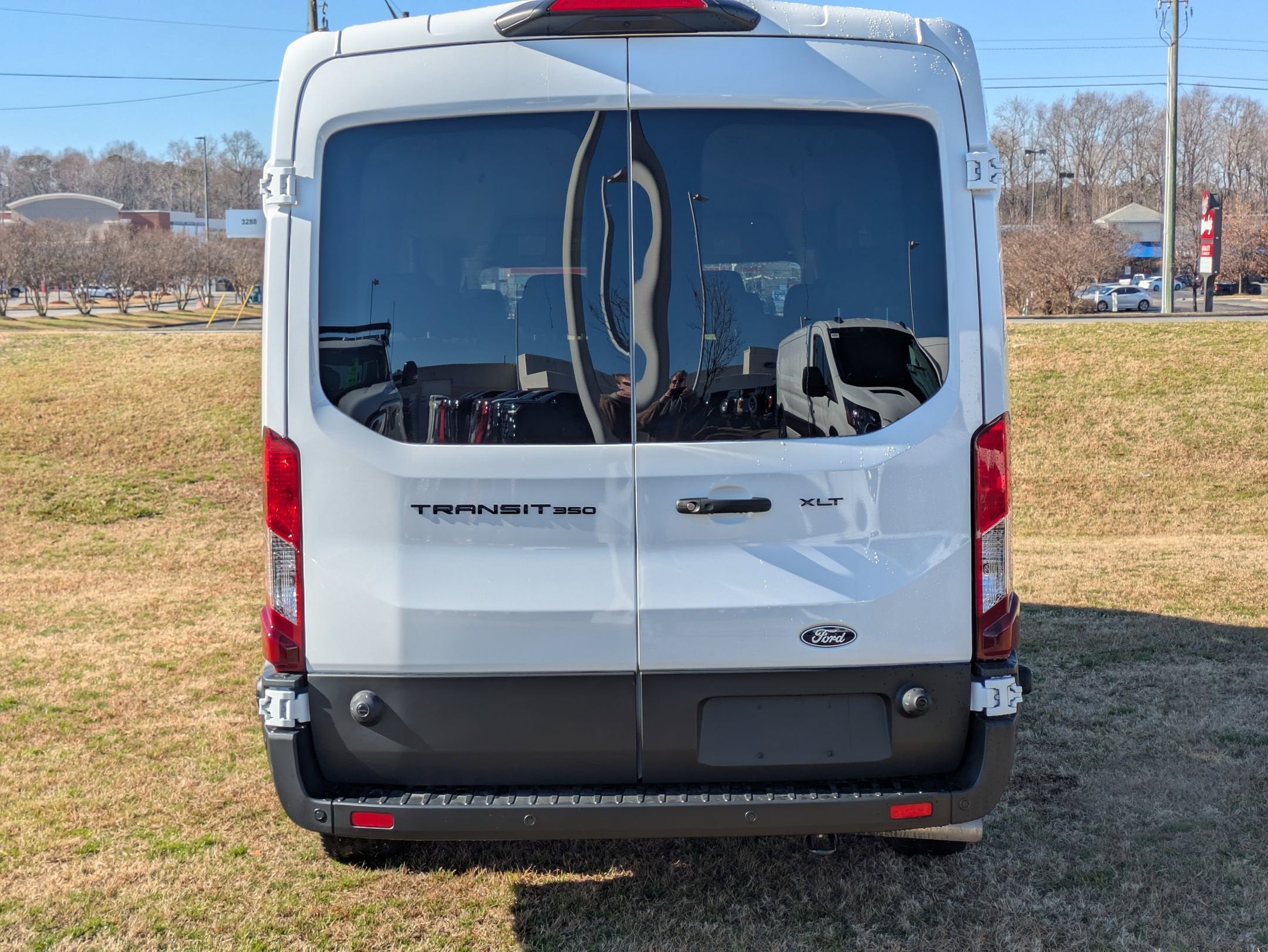 2026 Ford Transit Passenger Wagon XLT