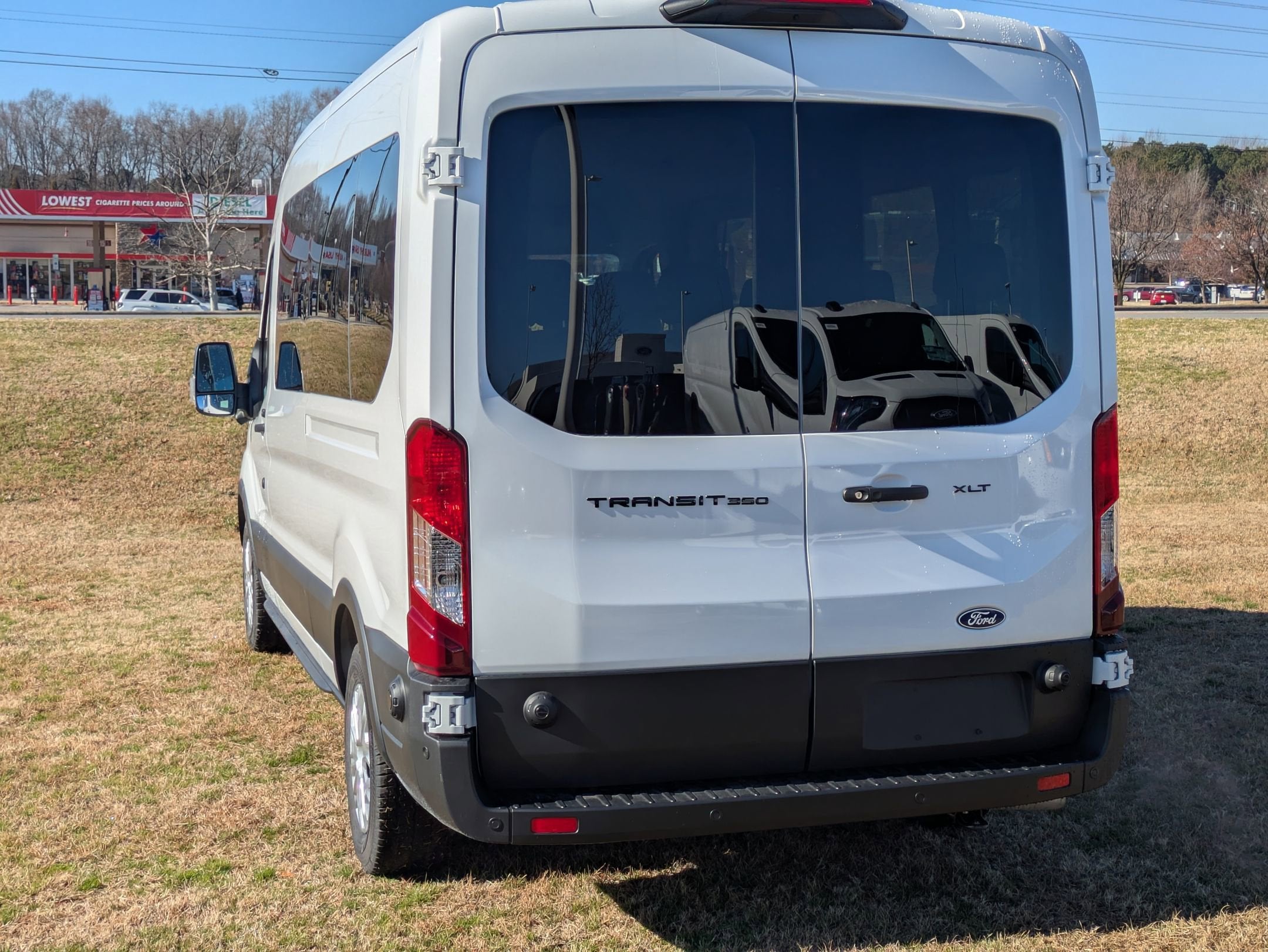 2026 Ford Transit Passenger Wagon XLT