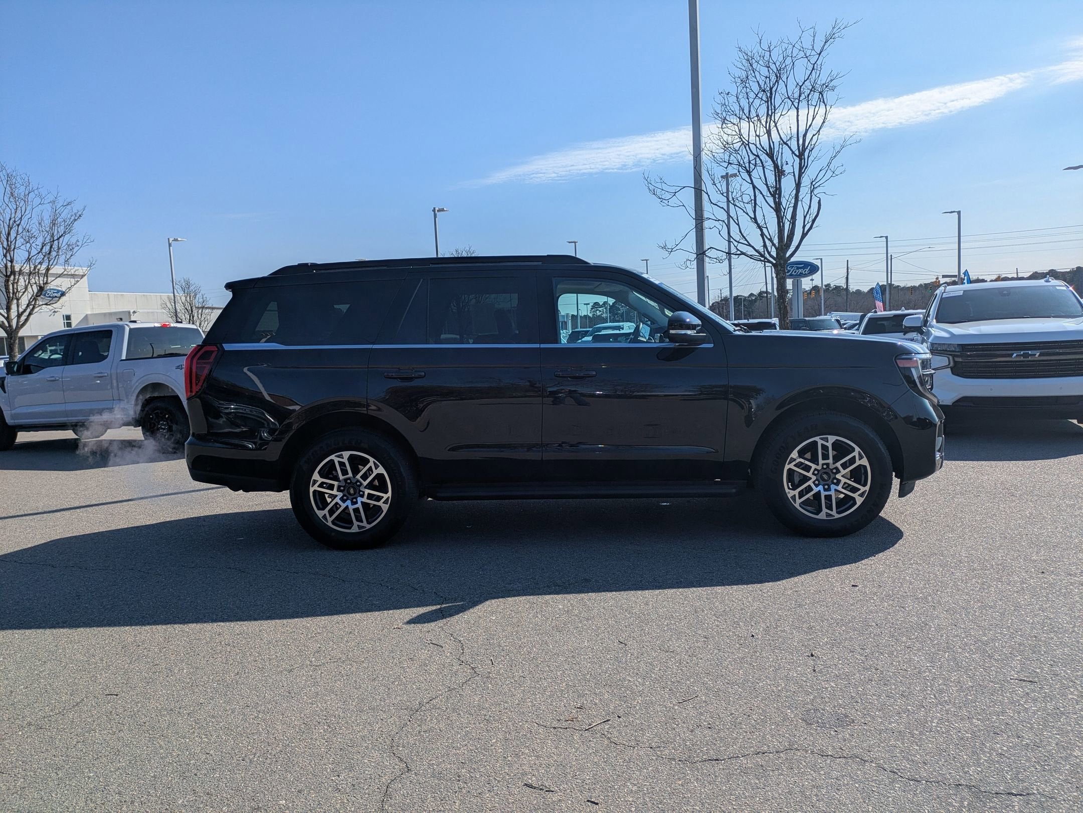 2025 Ford Expedition Active