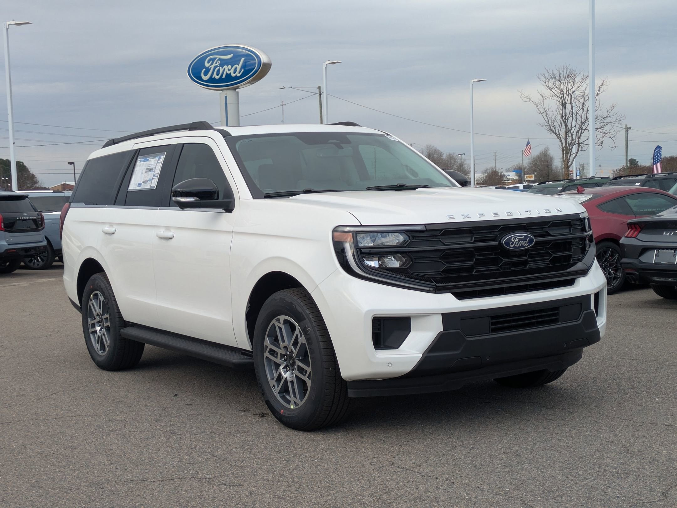 2026 Ford Expedition Active