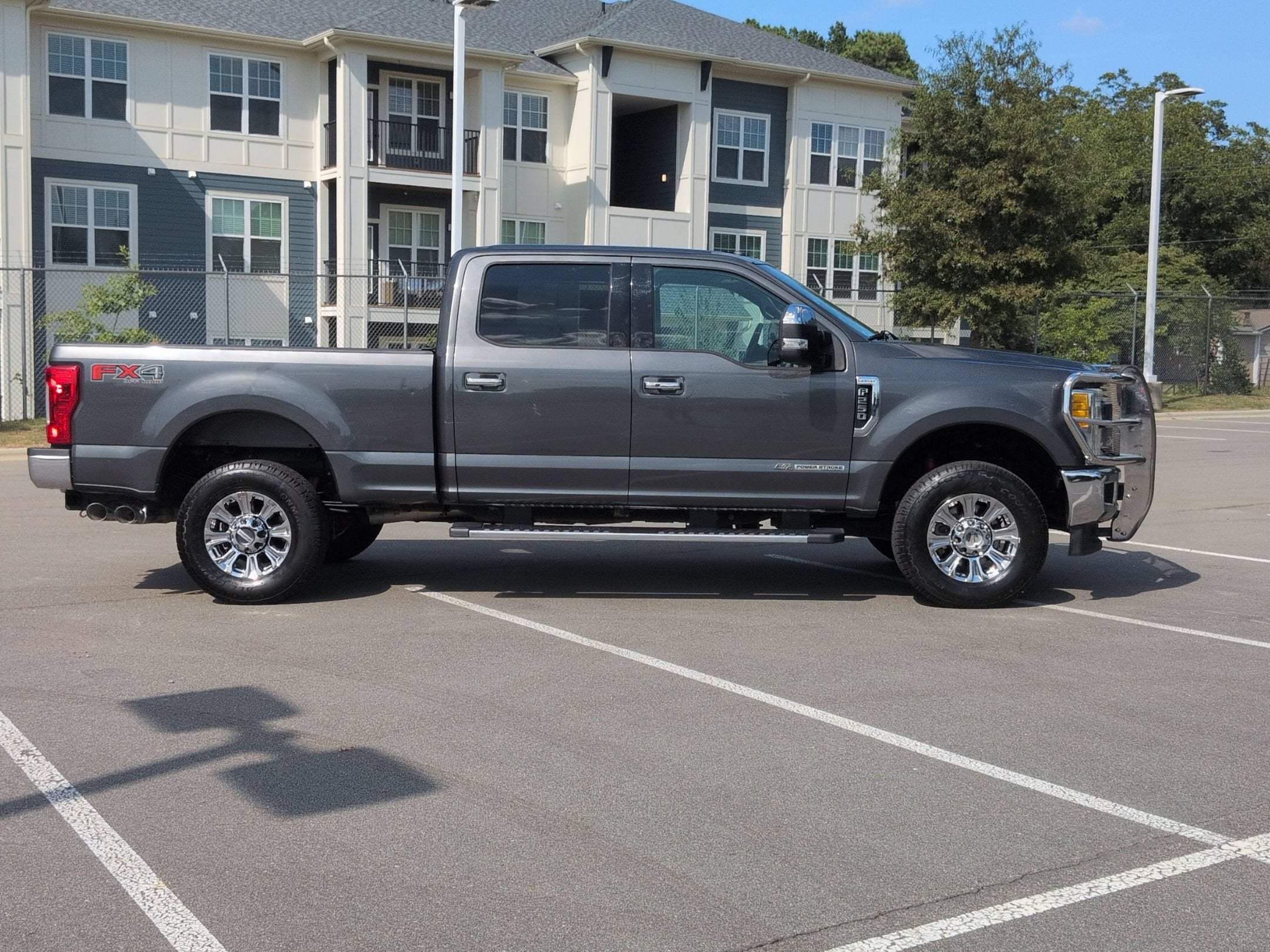 2017 Ford Super Duty F-250 SRW Lariat
