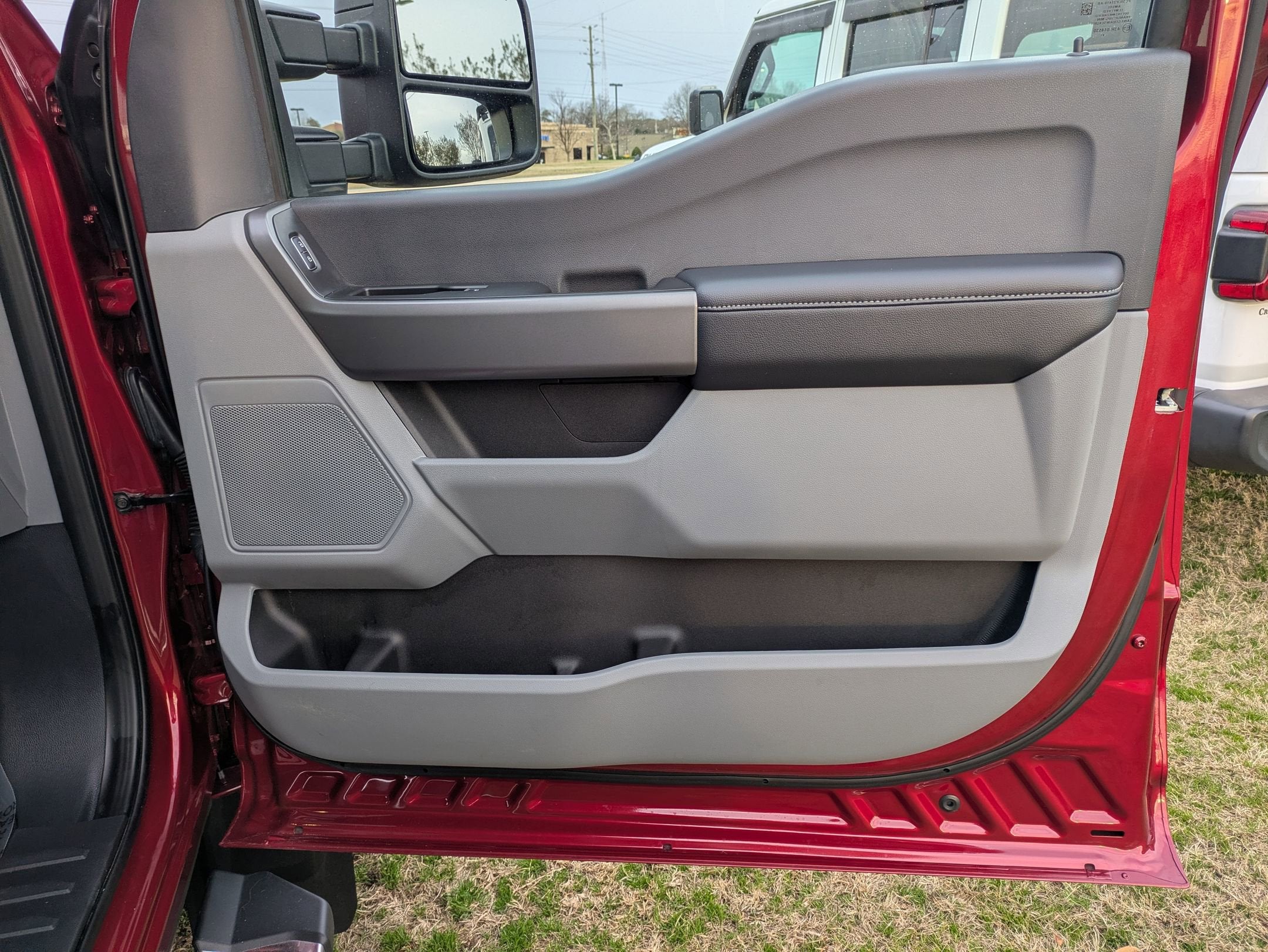 2025 Ford Super Duty F-450 DRW XLT