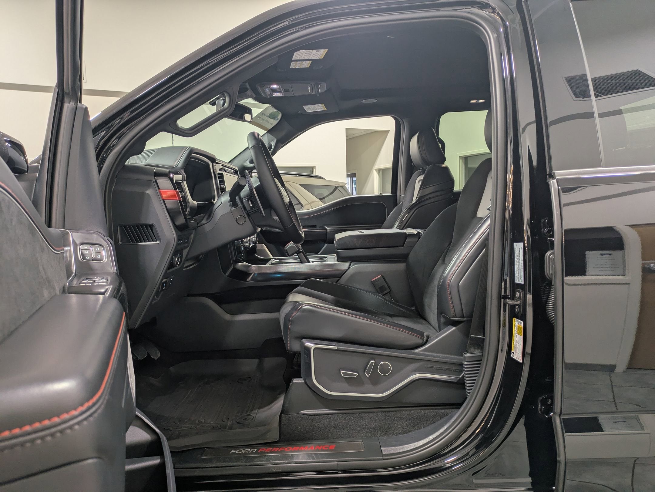 2024 Ford F-150 Raptor R