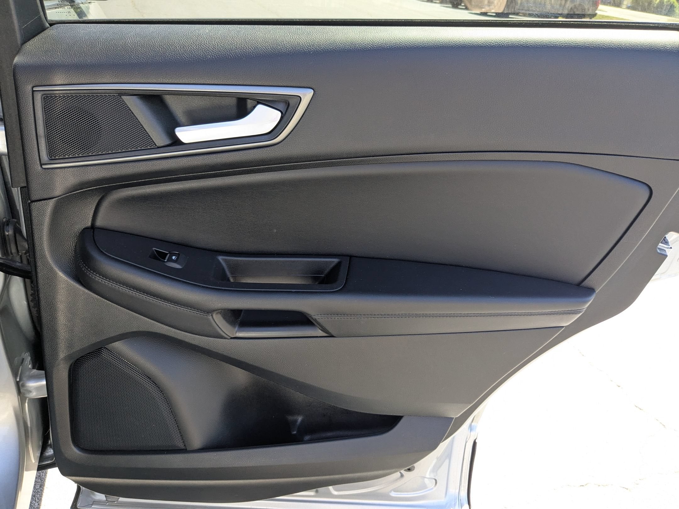 2022 Ford Edge SE