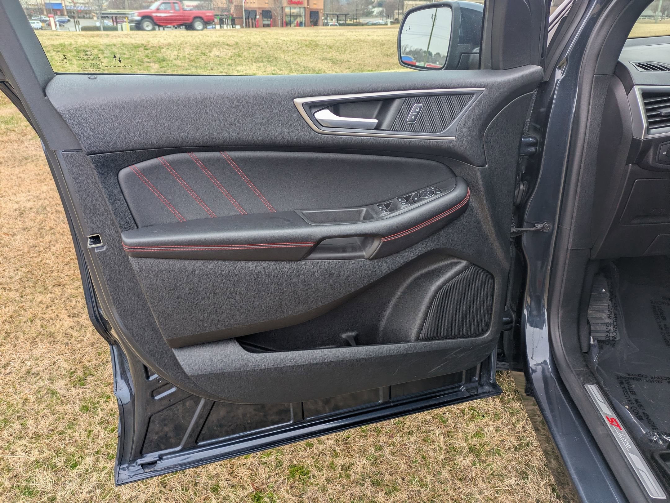 2022 Ford Edge ST Line