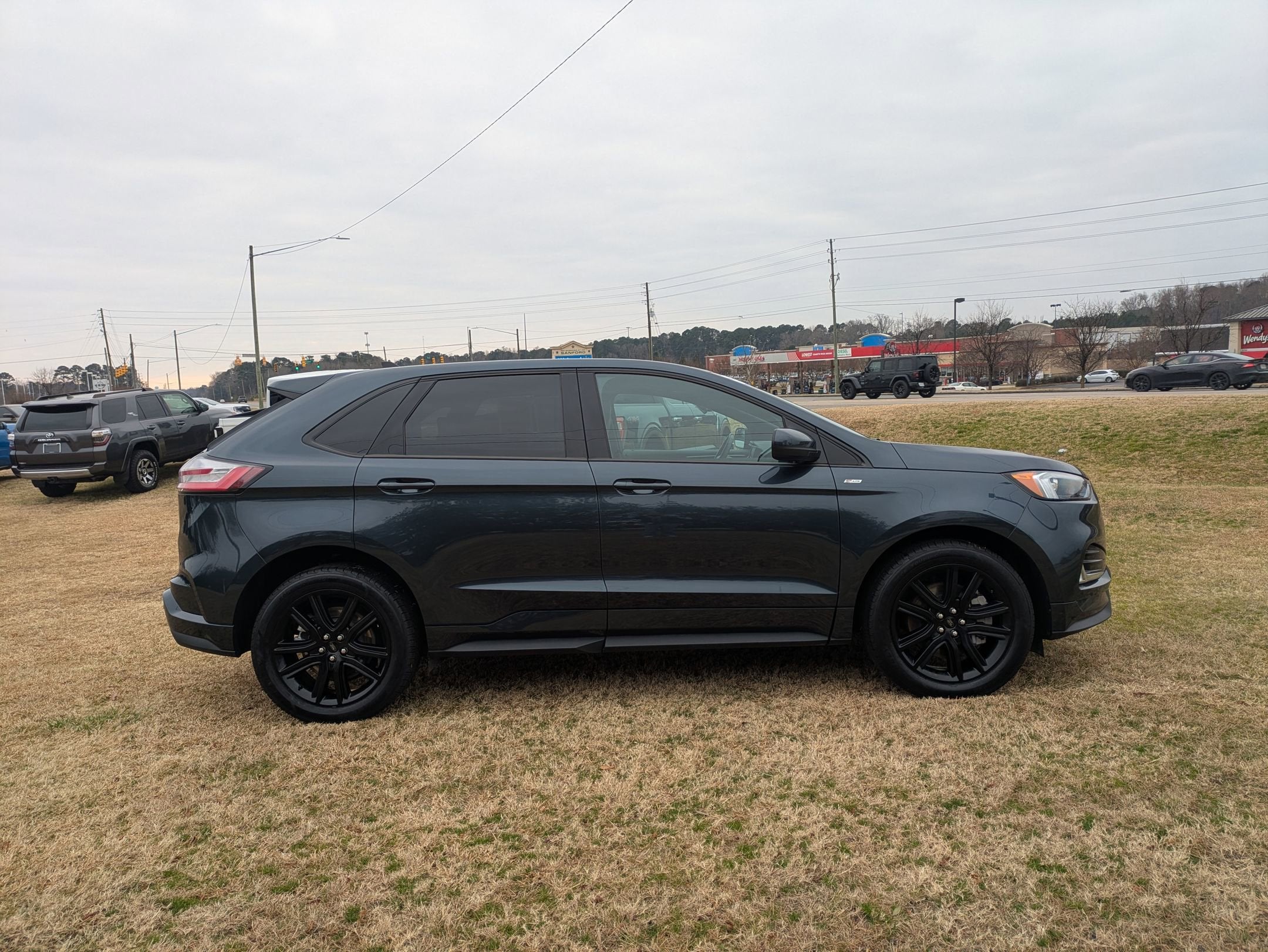 2022 Ford Edge ST Line