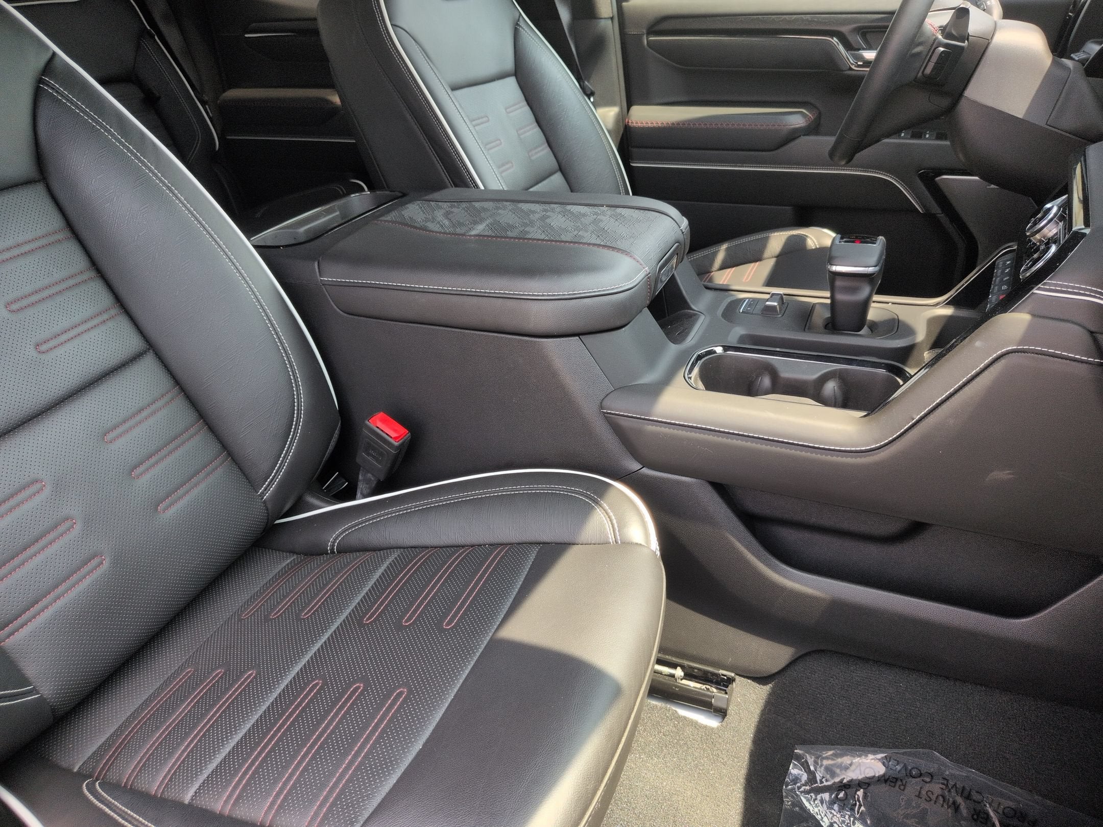 2025 GMC Sierra 1500 AT4X