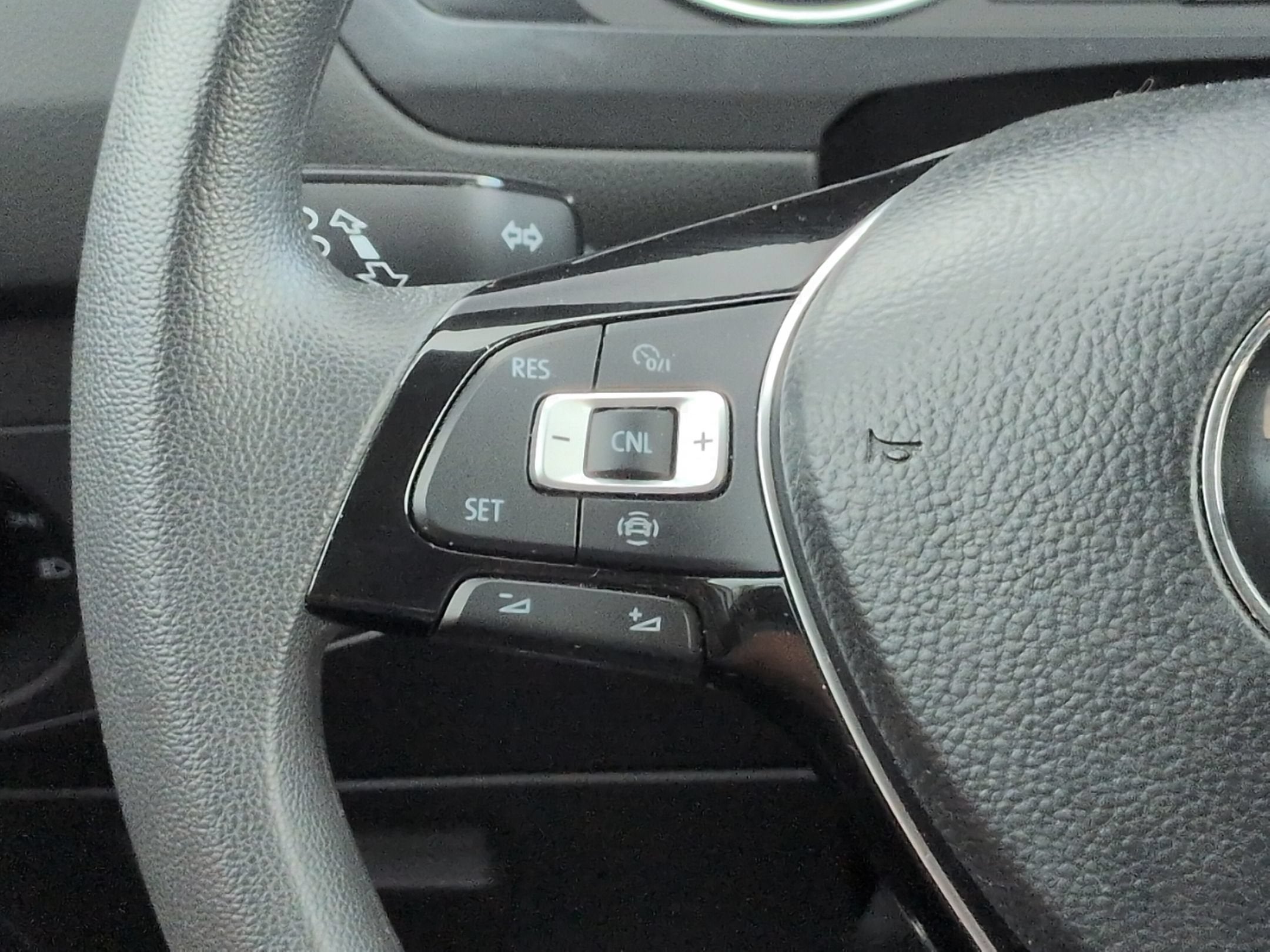 2021 Volkswagen Tiguan S