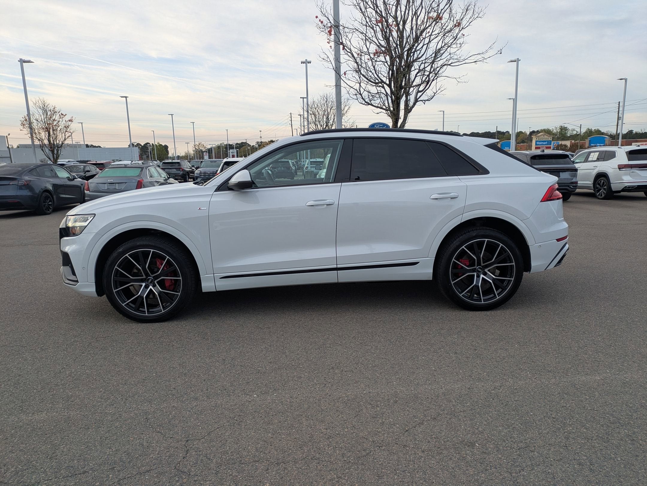 2020 Audi Q8 Premium Plus