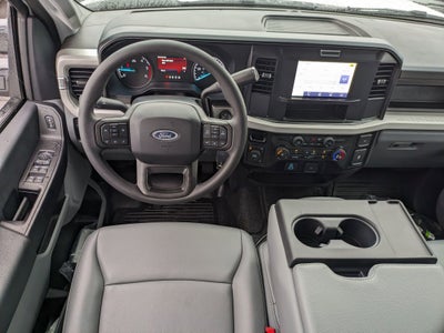 2025 Ford Super Duty F-350 DRW XL