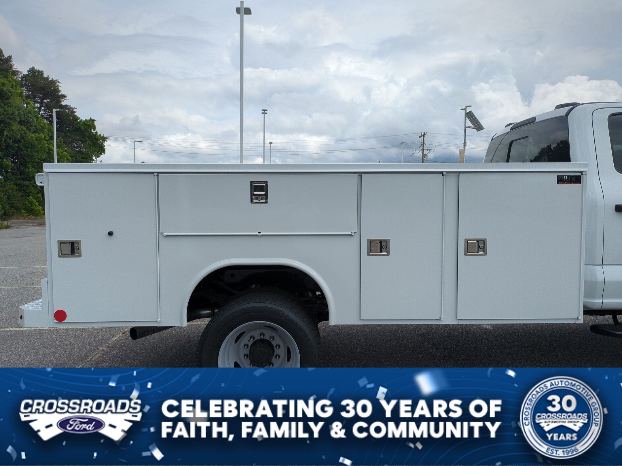 2026 Ford Super Duty F-450 DRW XL