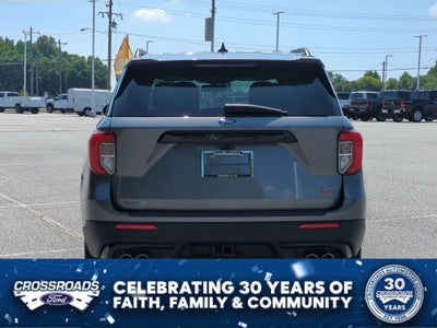 2022 Ford Explorer ST
