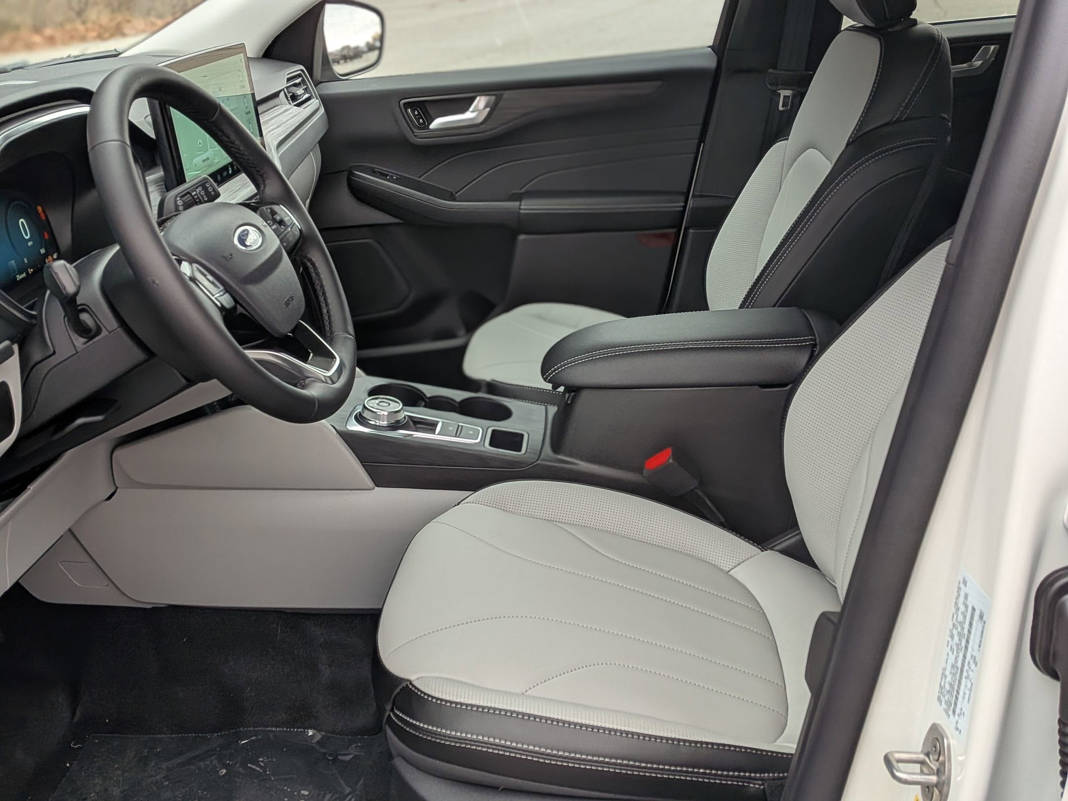 2026 Ford Escape Platinum