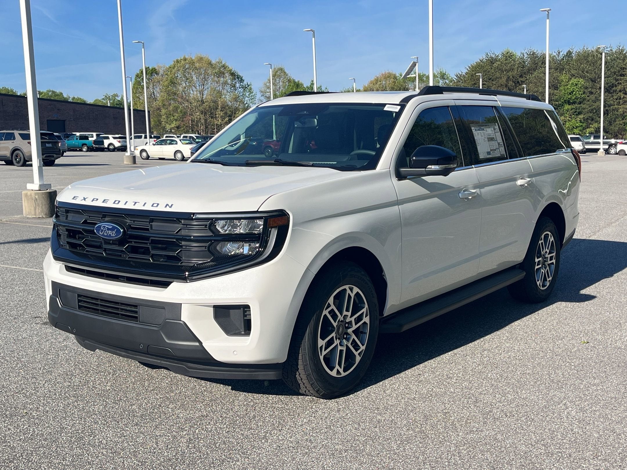 2026 Ford Expedition Max Active