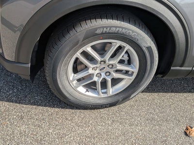 2026 Ford Explorer Active w/200A Pkg