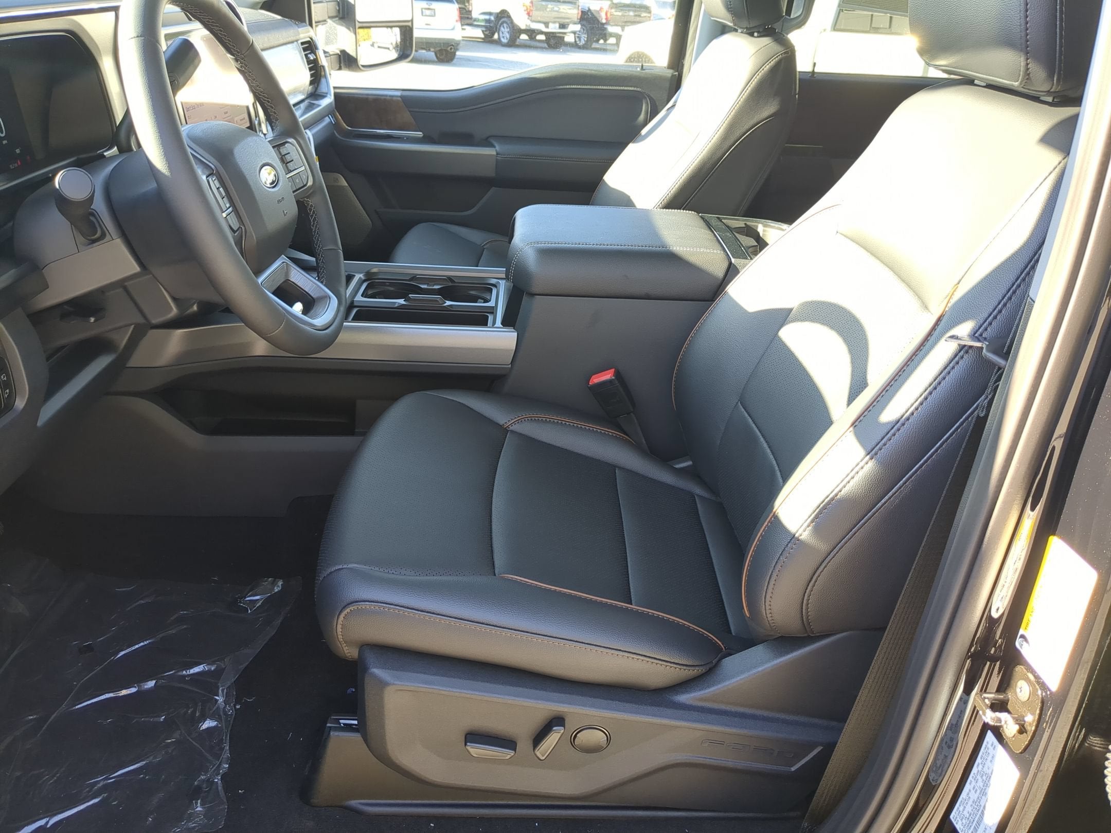 2027 Ford Super Duty F-250 SRW LARIAT
