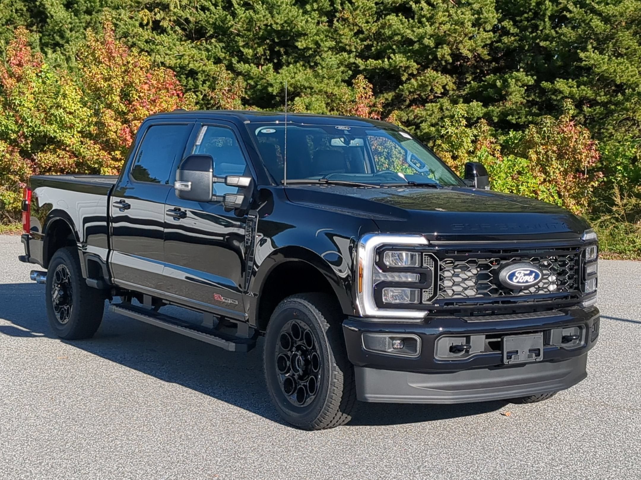 2027 Ford Super Duty F-250 SRW LARIAT
