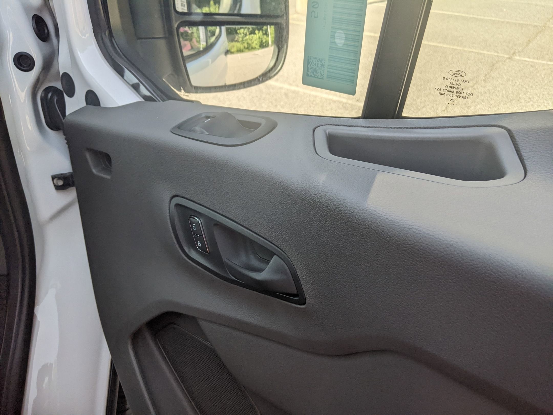 2025 Ford Transit Cargo Van Base