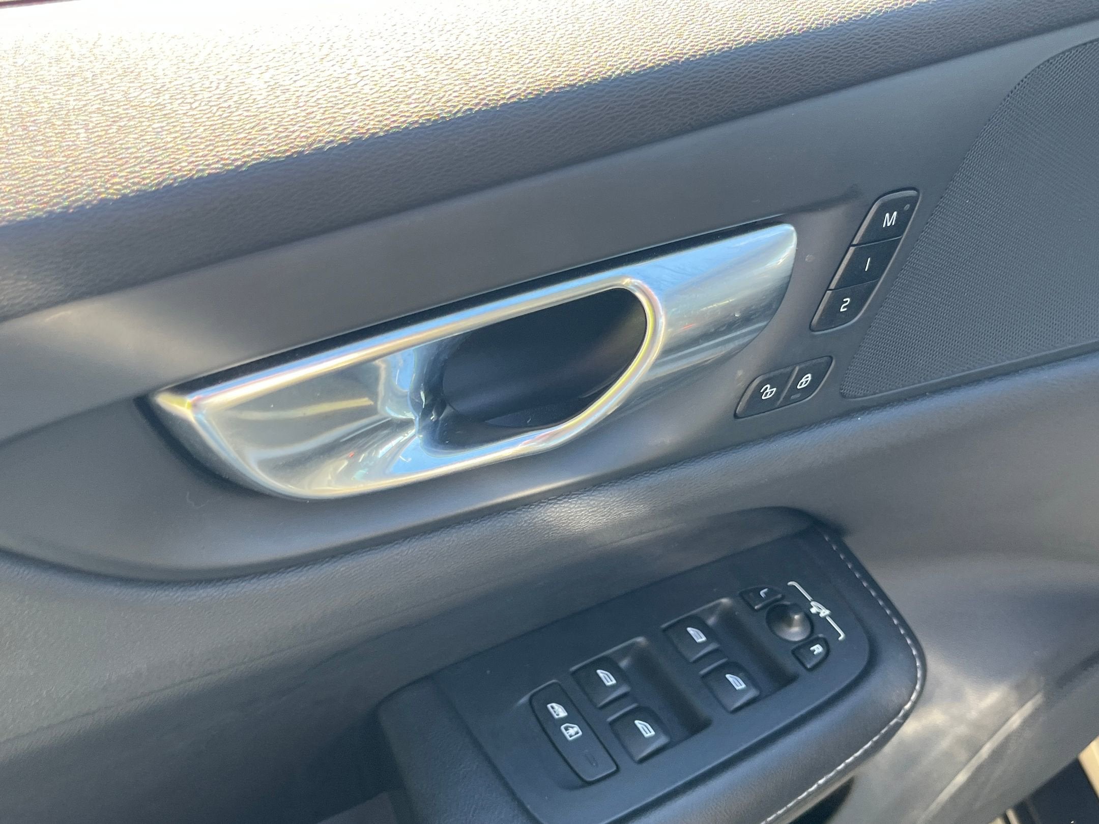 2021 Volvo V60 Cross Country T5