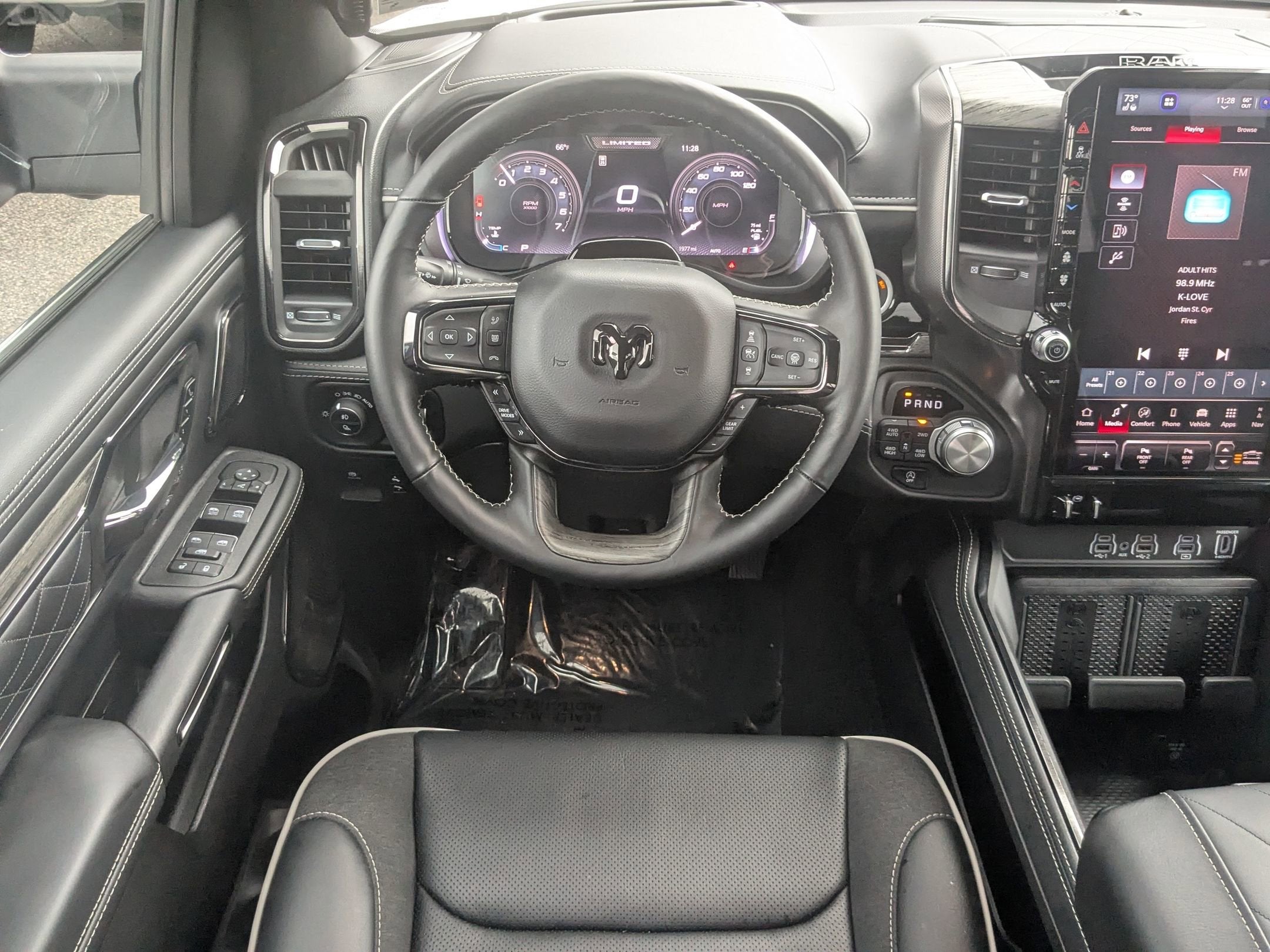 2025 RAM 1500 Limited