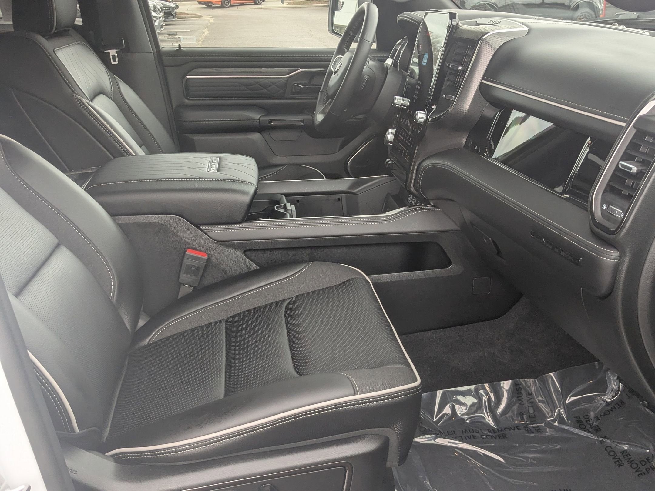 2025 RAM 1500 Limited