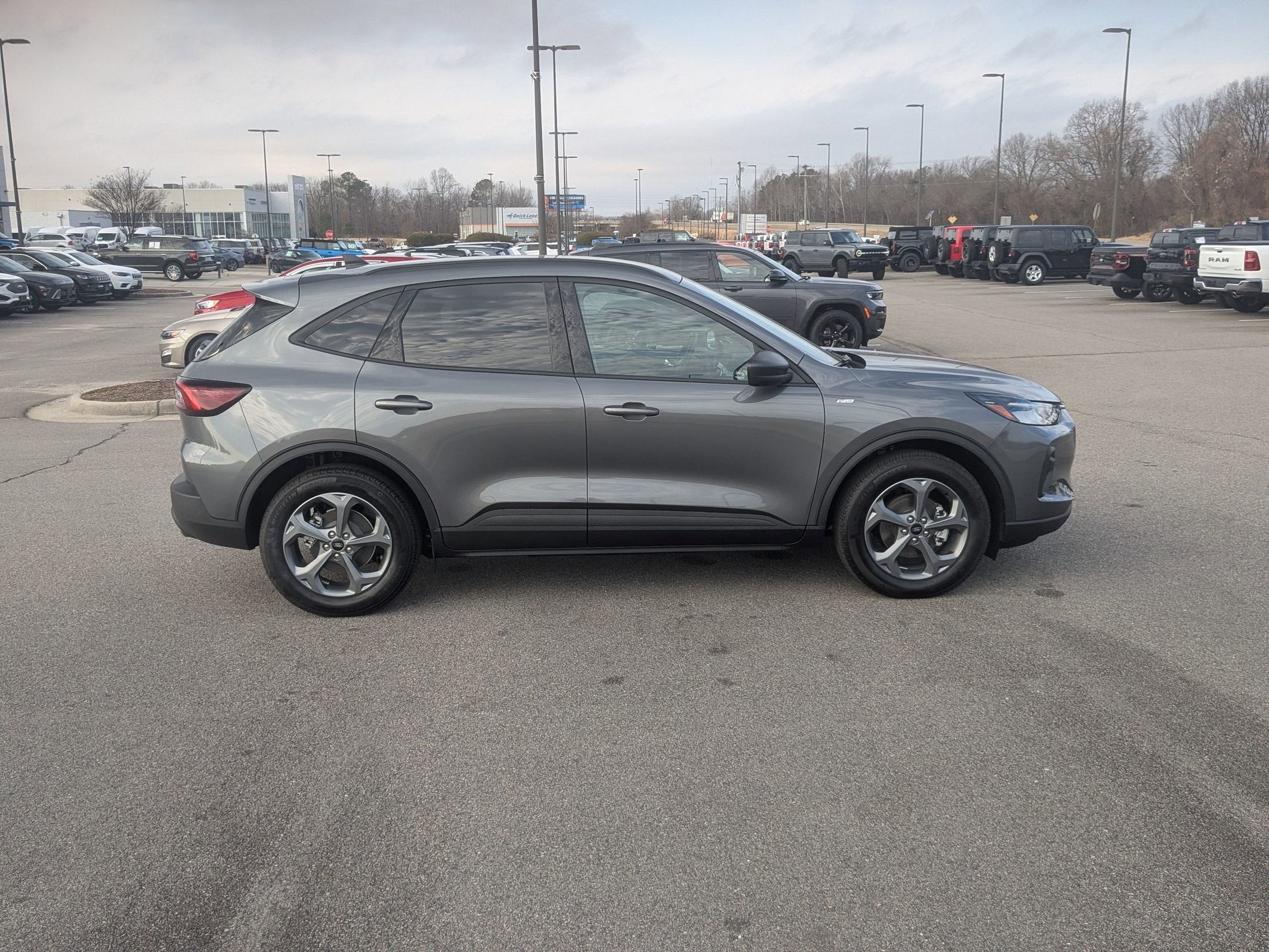 2025 Ford Escape ST-Line