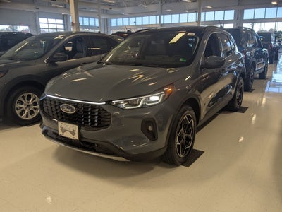 2026 Ford Escape Platinum