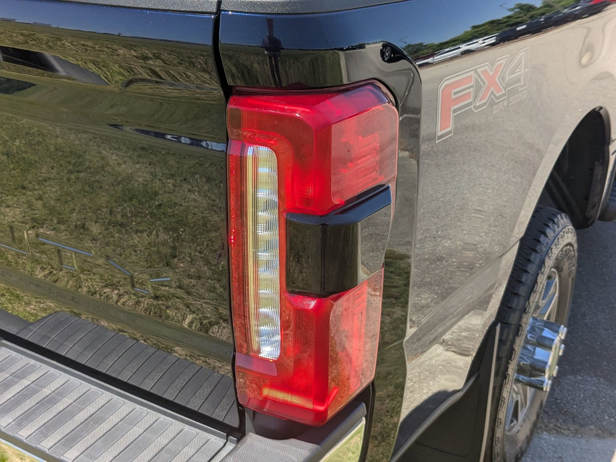 2025 Ford Super Duty F-250 SRW LARIAT