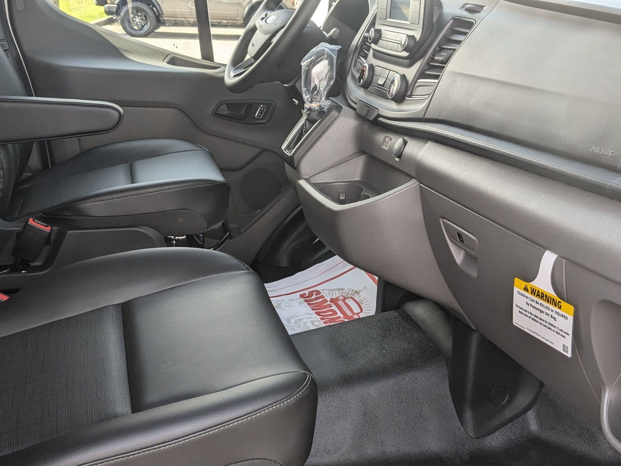 2025 Ford Transit Cargo Van Base