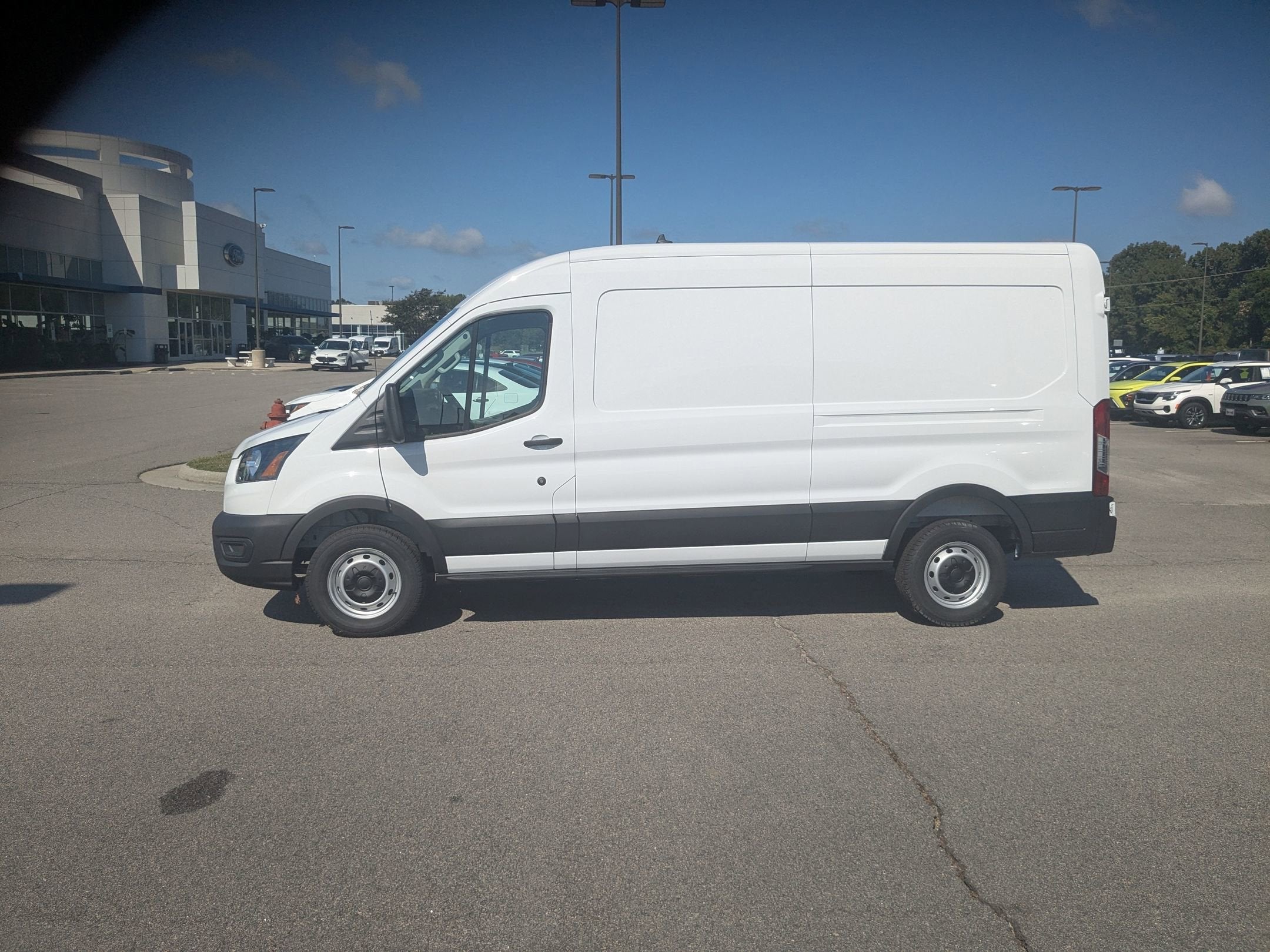 2025 Ford Transit Cargo Van Base