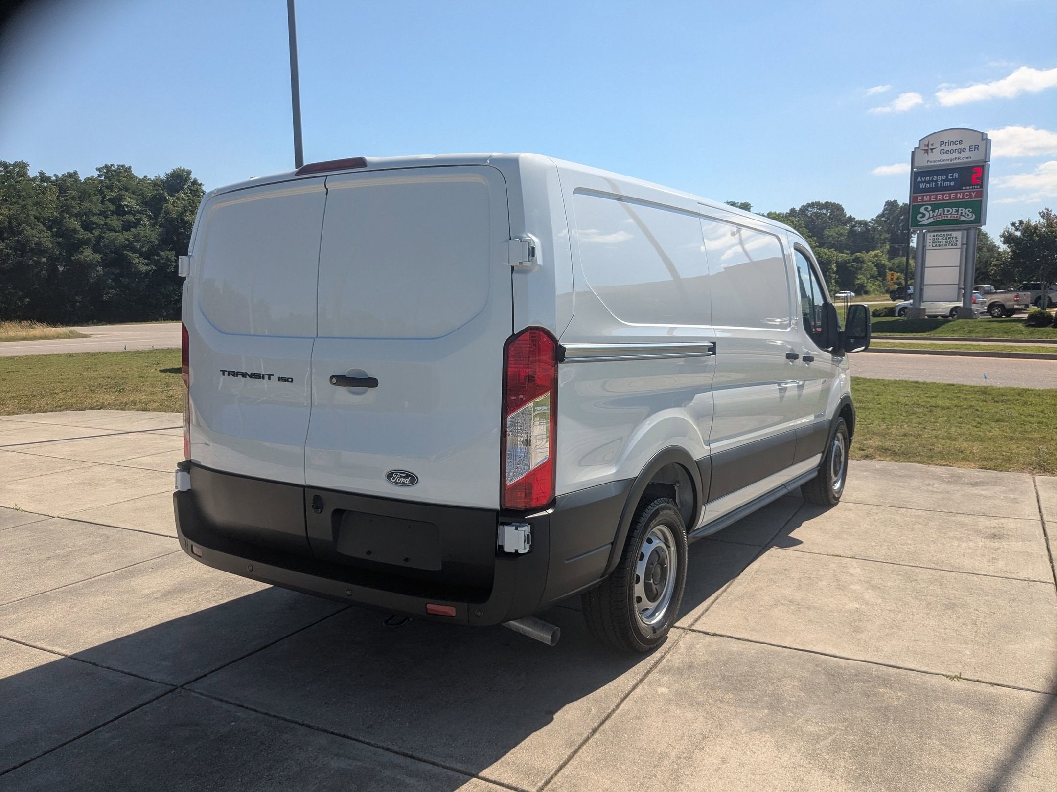 2026 Ford Transit Cargo Van Base