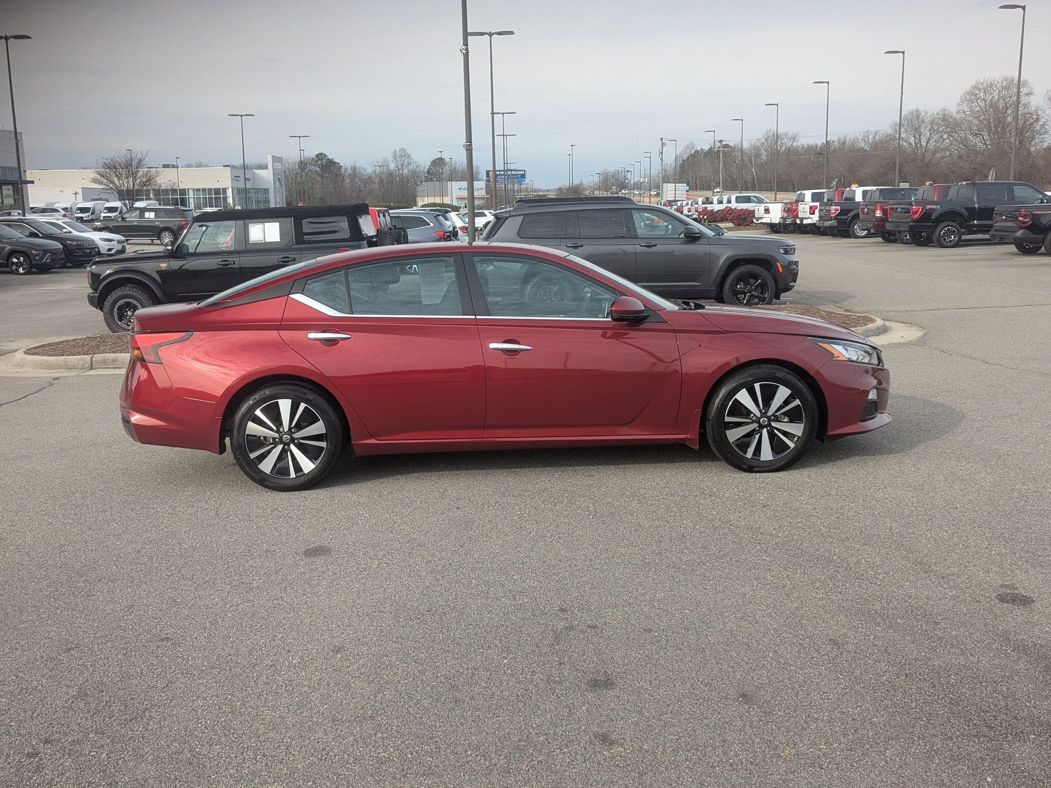 2021 Nissan Altima 2.5 SV
