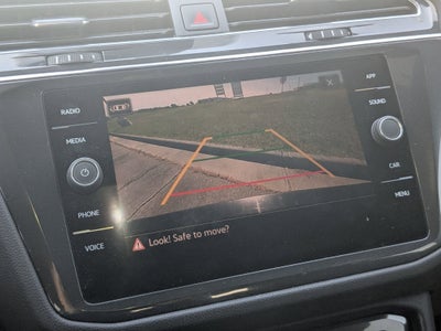 2023 Volkswagen Tiguan SE R-Line Black